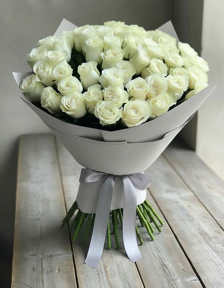 Букет 35 Белых роз в Глотовке