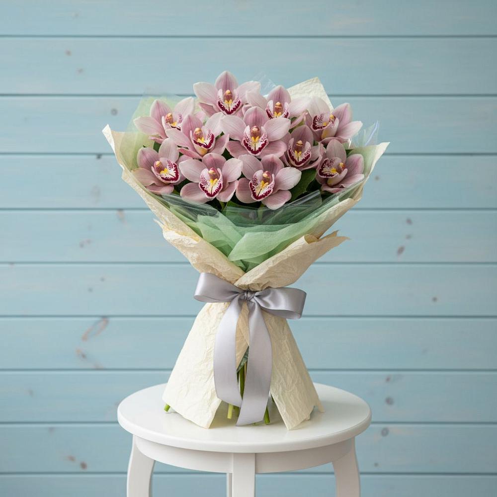 Букет цветов из: Орхидеи и Розы в Глотовке