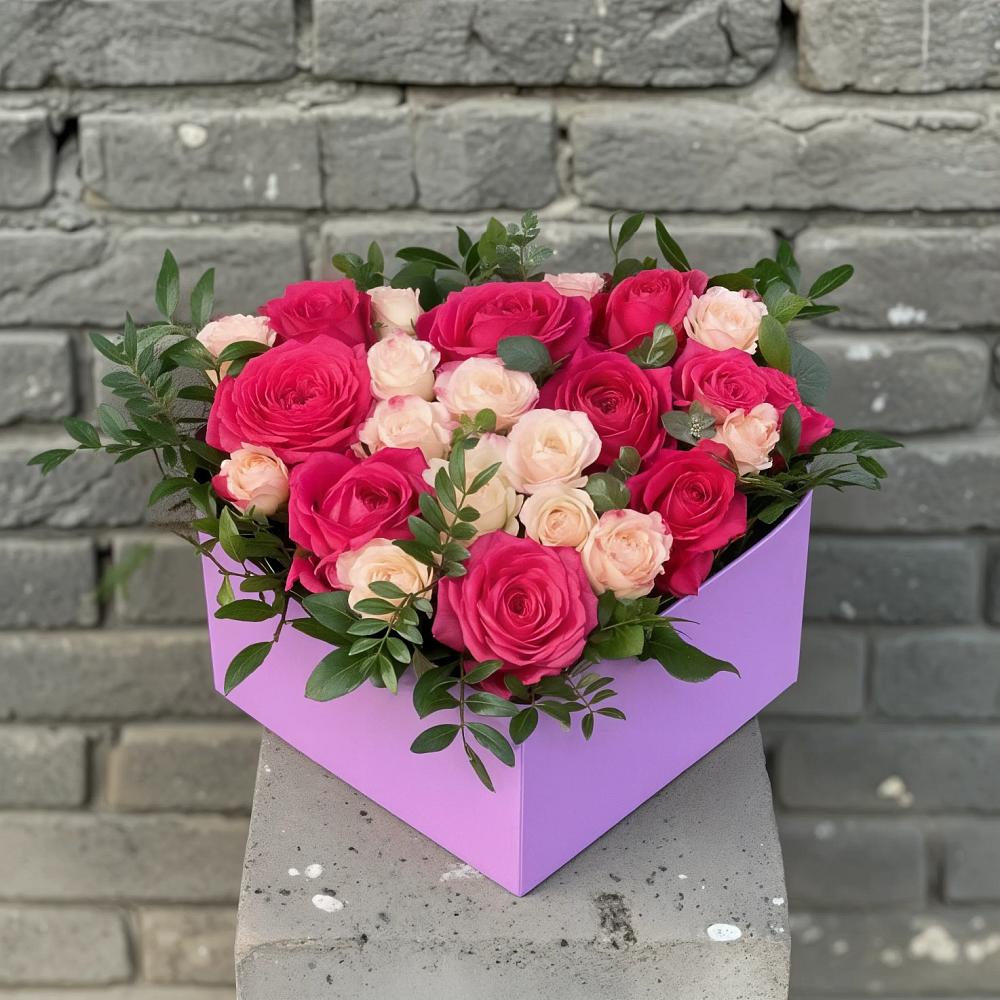 Цветочная композиция из Розы в коробке в Глотовке