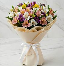 Букет цветов из:  Альстромерии в Глотовке