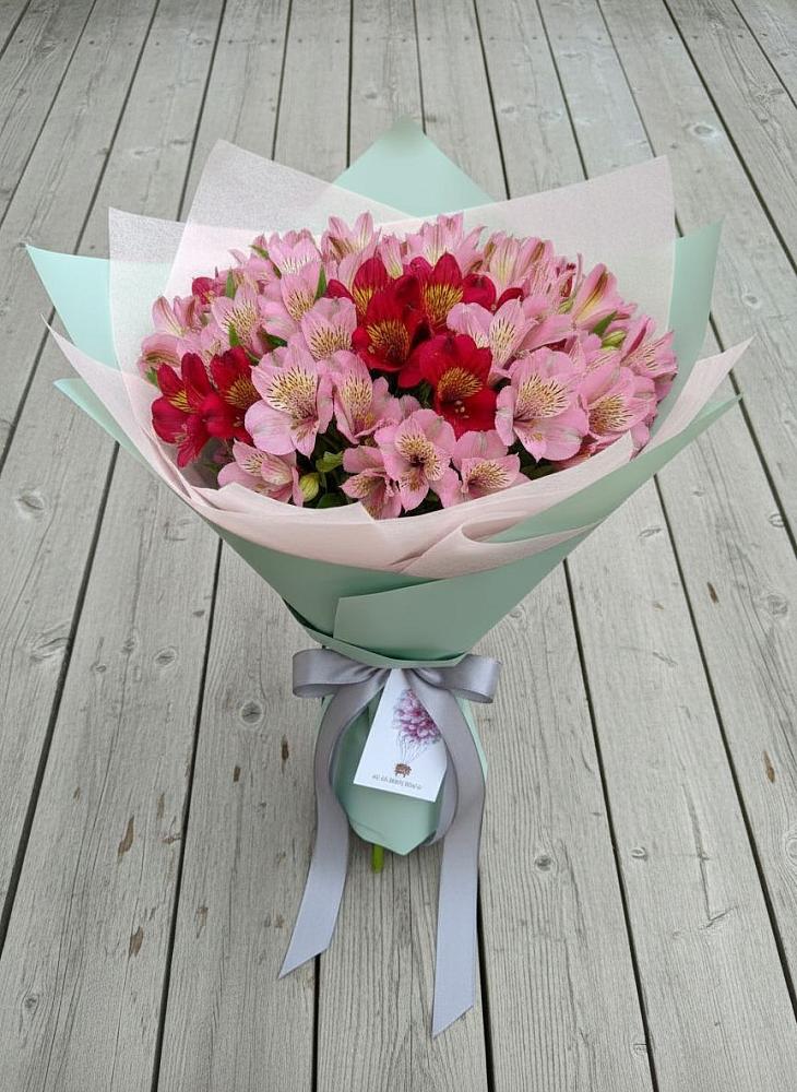 Букет цветов из: Альстромерии в Глотовке