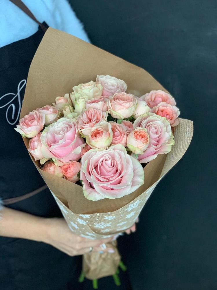 Букет цветов из: Хризантемы и Розы в Глотовке