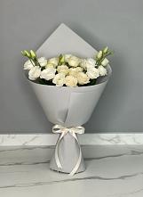 Букет цветов из:  Розы и Лизиантусы в Глотовке